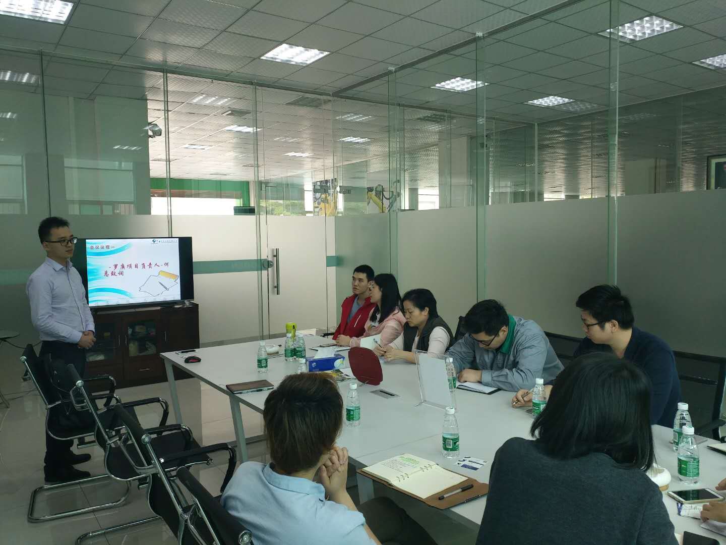 祝贺罗庚机器人签约顺景hth·华体会（中国）官方网站